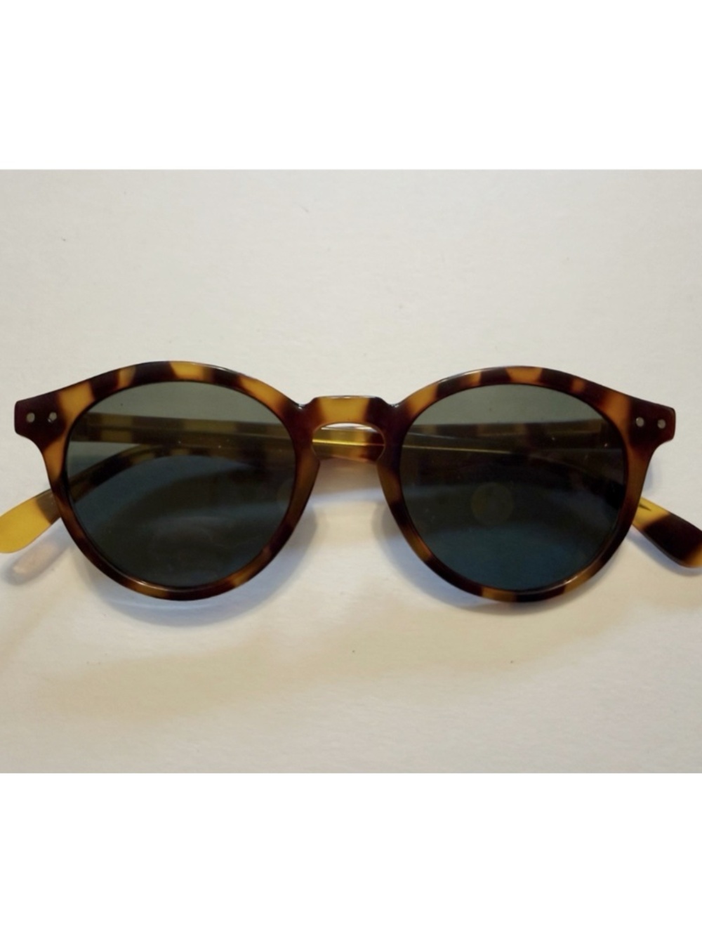 Gap Tortoiseshell Sunglasses 90s Style Y2K
